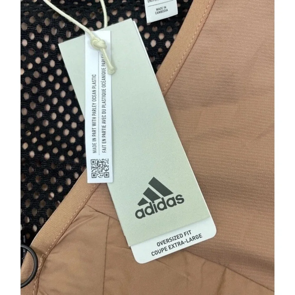 adidas City Escape Premium Vest Clay Strata Loose Fit Mens Size Large IA0014 $80